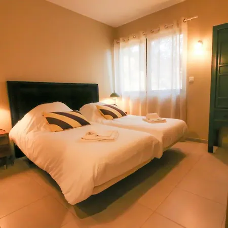 아파트 Le Celya, Jacuzzi Et Parking Privatif Avec Borne De Recharge Voiture Electrique *