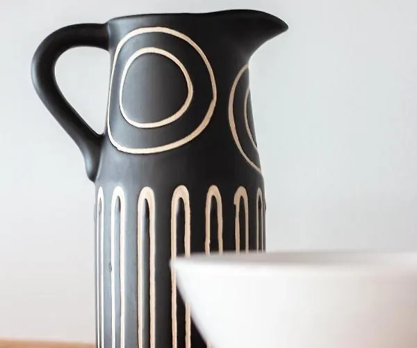 Le Celya, Jacuzzi Et Parking Privatif Avec Borne De Recharge Voiture Electrique 아파트 *